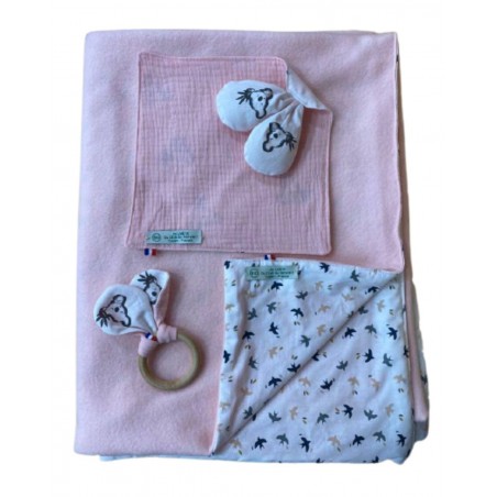 Plaid rose By LMS pour bébé avec doudou et anneau de dentition Bobox de printemps