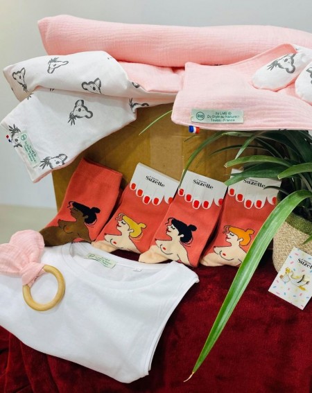 Bobox de printemps "Baby Shower" signée By LMS Store en coloris rose